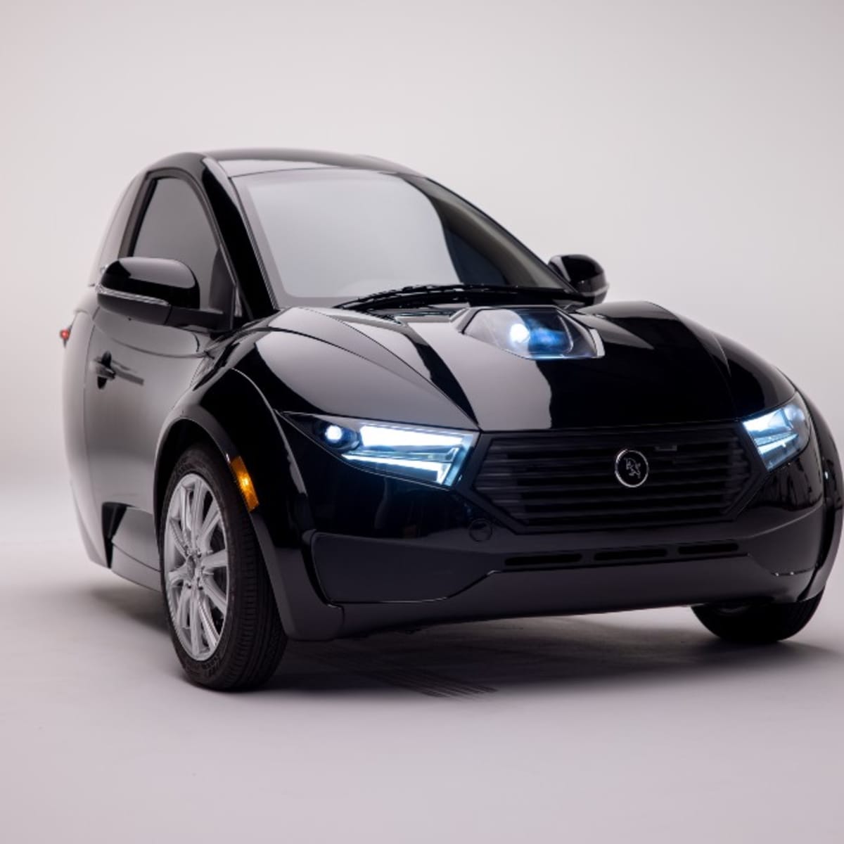 Solo electric shop vehicle